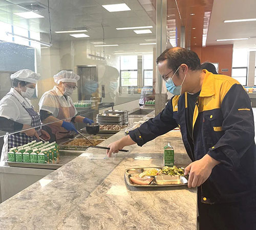 內(nèi)刊2.jpg 內(nèi)刊2.jpg