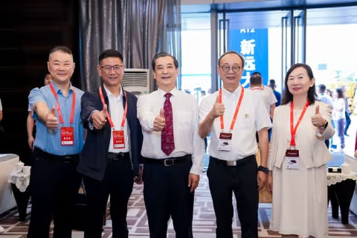 實力彰顯！上海創(chuàng)力集團參展貴州國際能源產(chǎn)業(yè)博覽交易會取得圓滿成功(圖2)