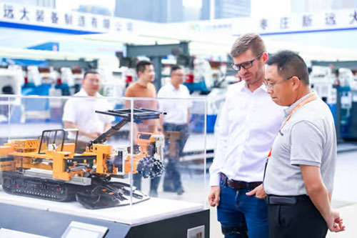 實力彰顯！上海創(chuàng)力集團參展貴州國際能源產(chǎn)業(yè)博覽交易會取得圓滿成功(圖8)